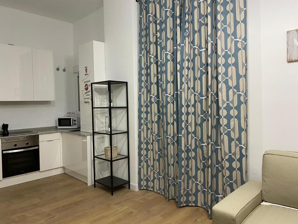 Ferienwohnung Aluche Aparment C Madrid Exterior foto