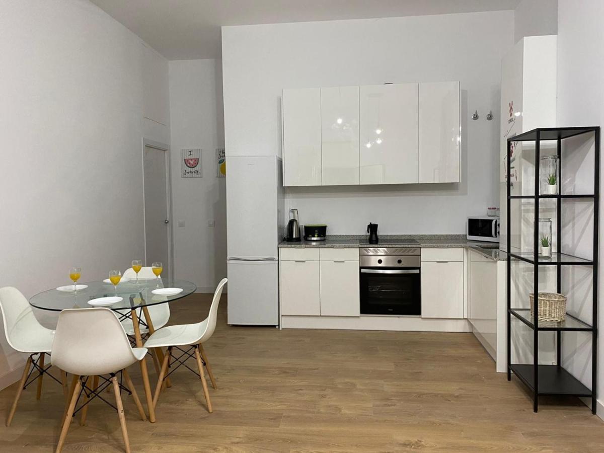 Ferienwohnung Aluche Aparment C Madrid Exterior foto
